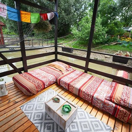 Sagando - Floating House On Sava River Belgrade Exterior photo