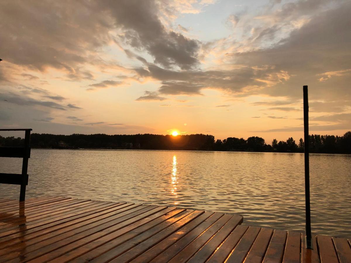 Sagando - Floating House On Sava River Belgrade Exterior photo